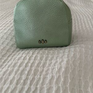 NOT FOR SALE Portland Leather Goods Beetle Wonder Pouch (BNNU)